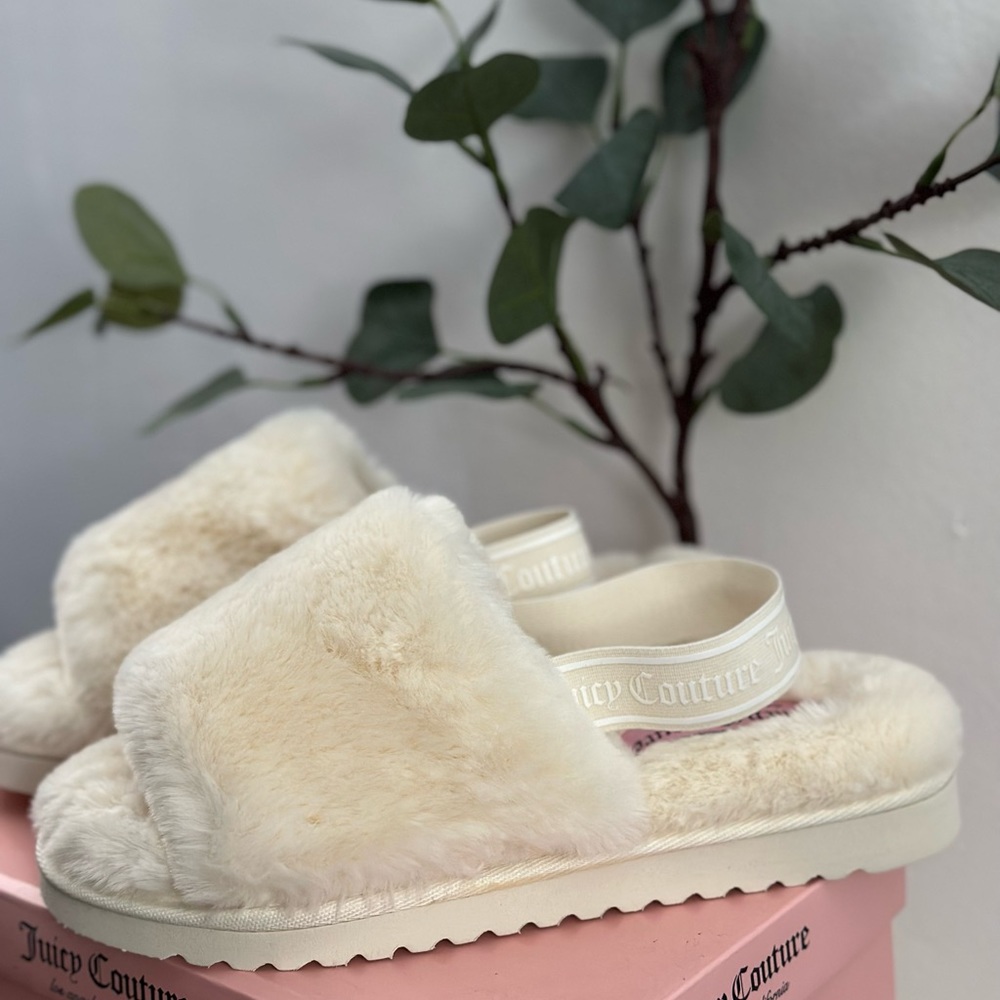Juicy couture slippers.